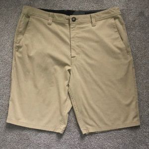 Men’s volcom shorts